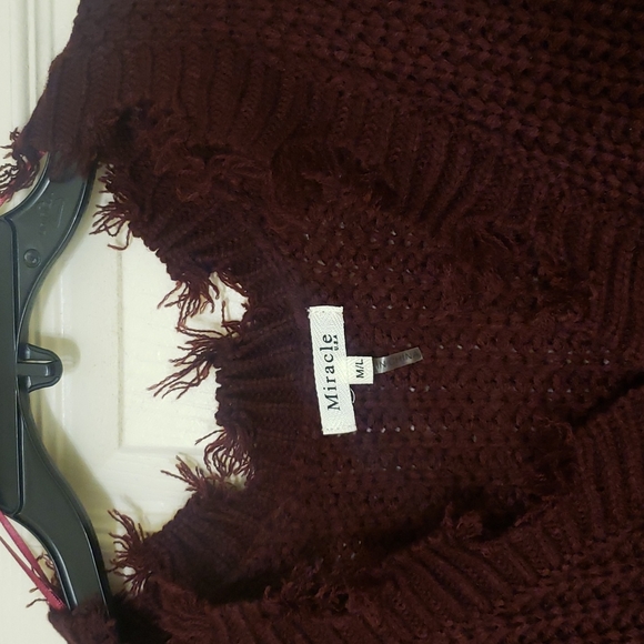 SALE!!💖💞 Miracle Maroon Ripped Oversized V-Neck Sweater - Picture 2 of 6